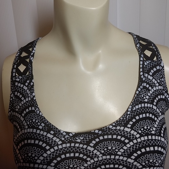 Candies Tank Top - Picture 5 of 7